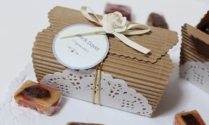 Detalles para regalar en la boda. Caja de toffees.